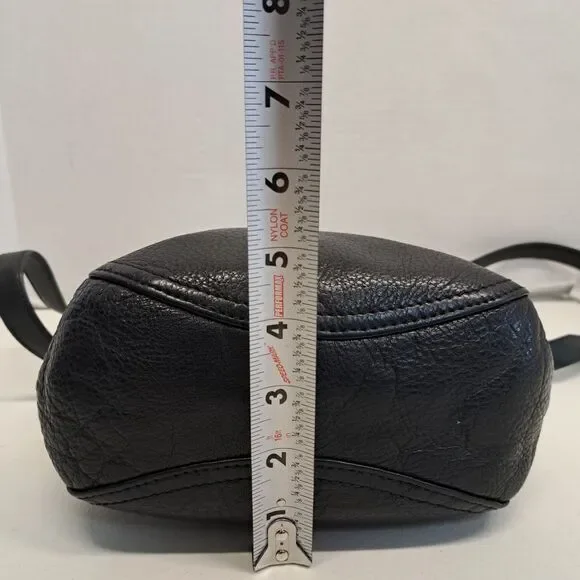 Anee Klein II Black Leather Handbag With Silver Metal Handle And Shoulder Strap - Picture 8 of 14